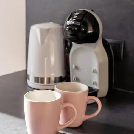 아파트 New Loft With Rooftop Terrace In The Old Town *