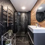 New Loft With Rooftop Terrace In The Old Town